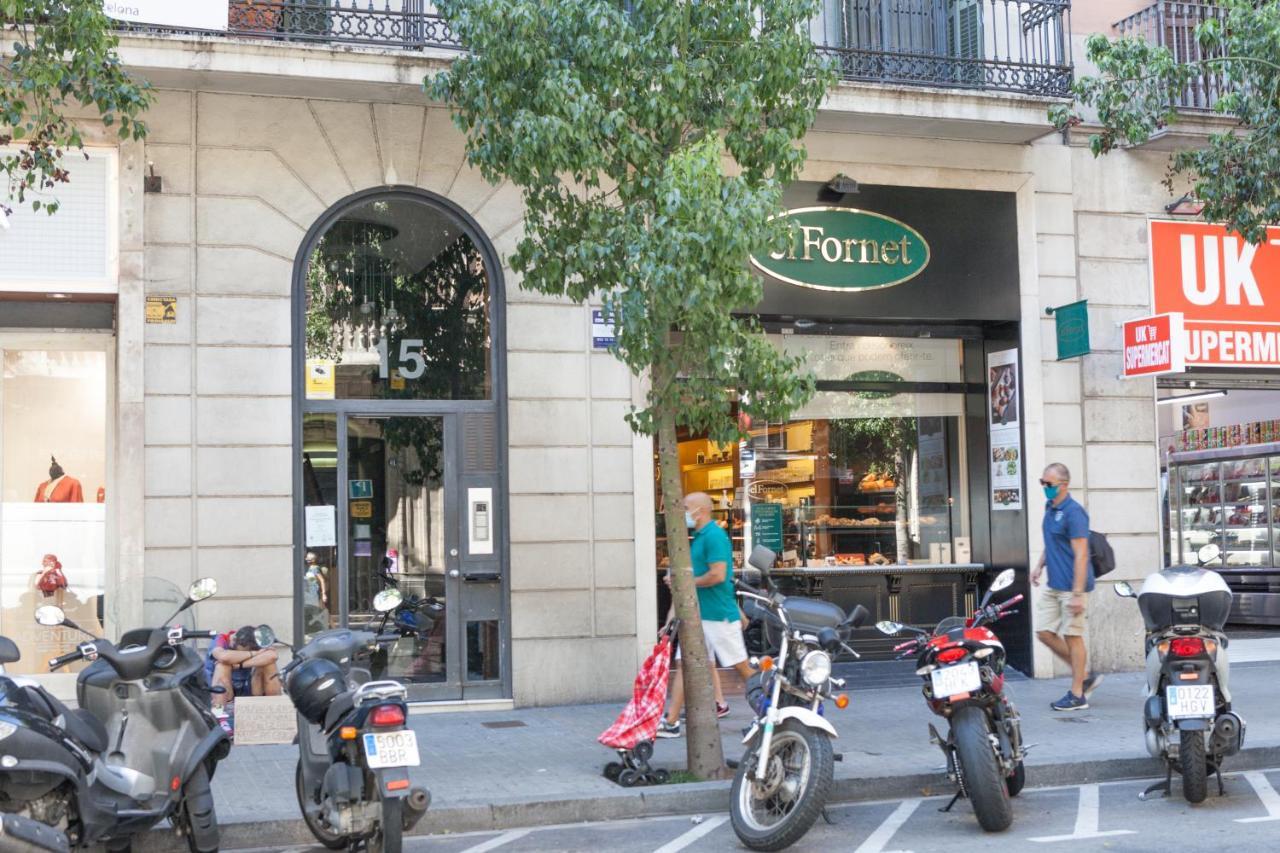 Plaza Catalunya City Center Apartments Барселона Экстерьер фото