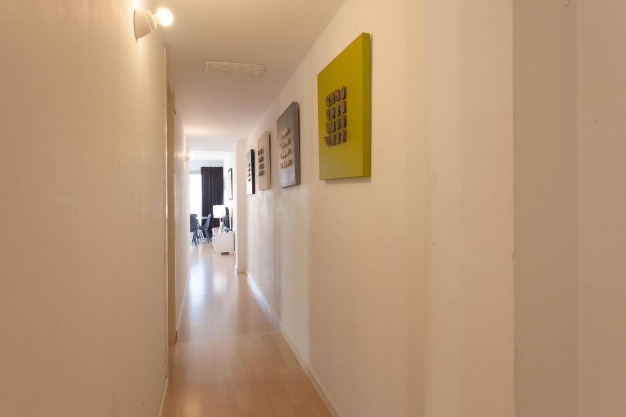 Plaza Catalunya City Center Apartments Барселона Экстерьер фото